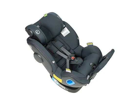 Britax Safe N Sound B-First ifix