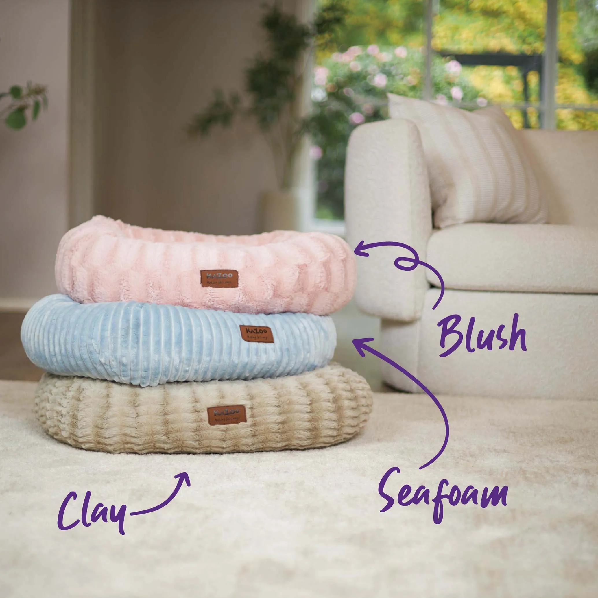 Kitty Loop Bed - Seafoam