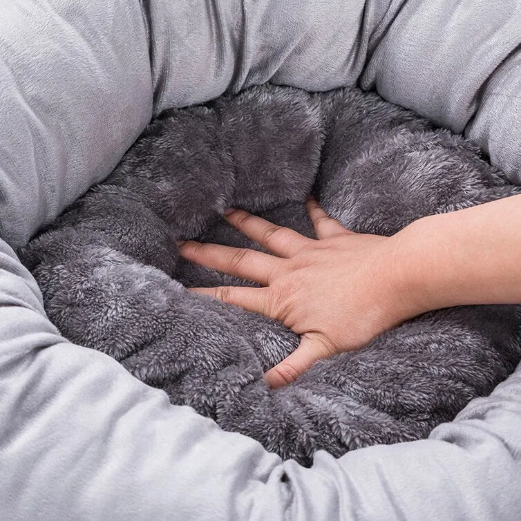 Pet Bed - Cute, ROUND PET SOFA Mat with Pillow. Winter Warm Pet House