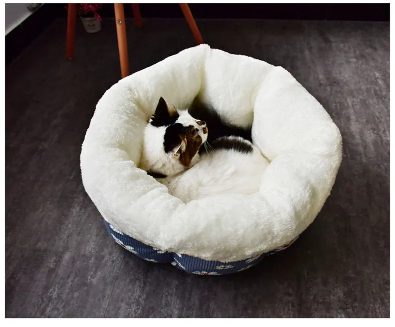 Soft  Fabric High-Loft Cushion Pillow Luxury Pet Bed